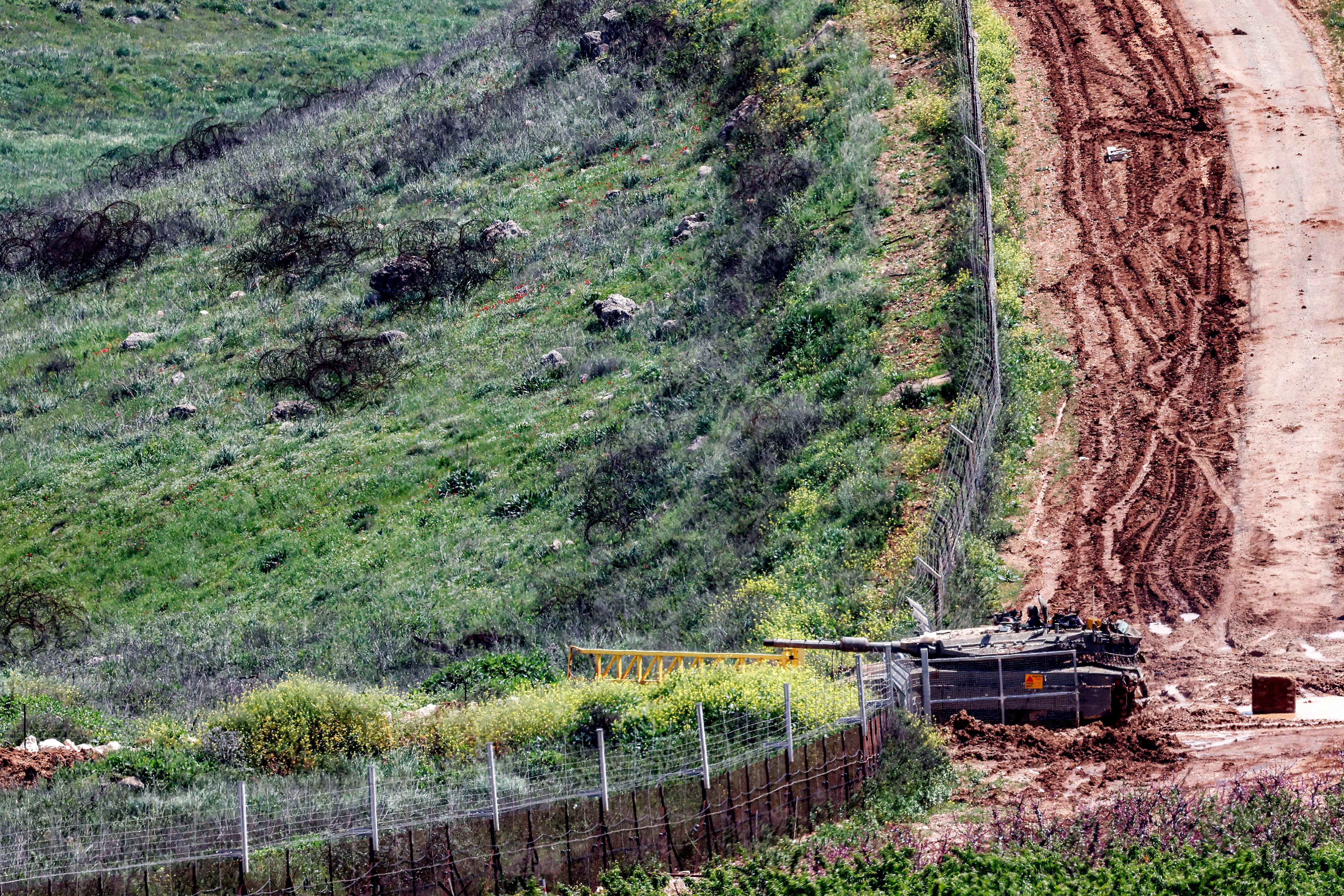 The Strategic Dilemma of Combating Hezbollah Across Southern Lebanon's Highland Terrain